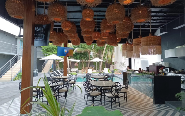 Grand City Hotel - Near Market 28