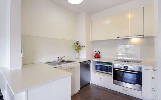 Albert Park Apartments