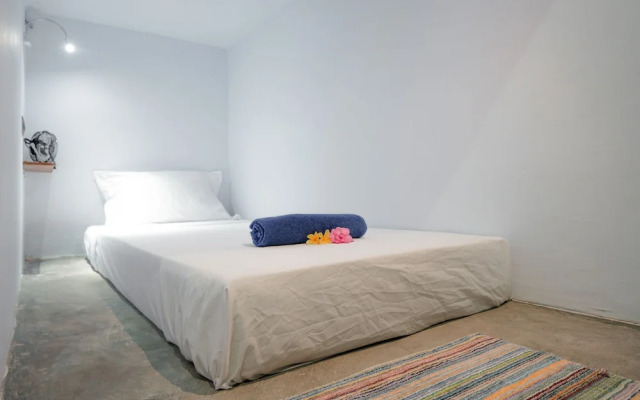 Waiwas Hostel