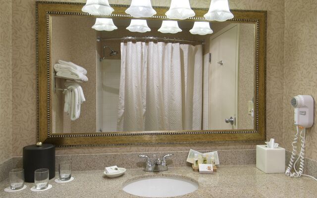 Red Lion Hotel Kennewick Columbia Center