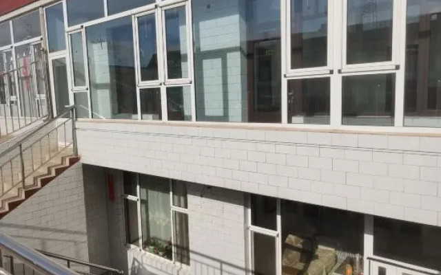 Zhanqian Homestay (Zhangzhou West Railway Station)