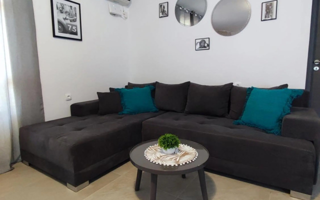 Apartment "King" Cesarica-Karlobag