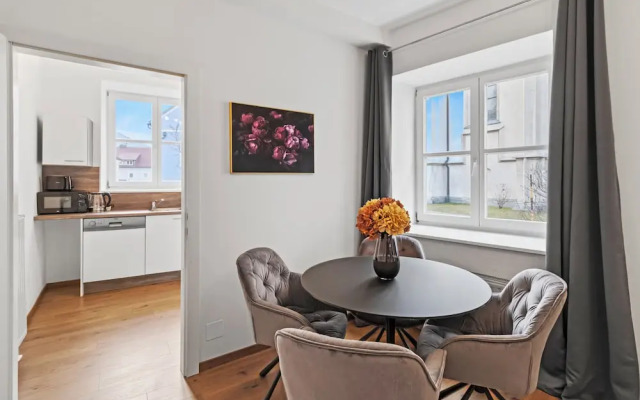 FarawayHomes Studios Mautern