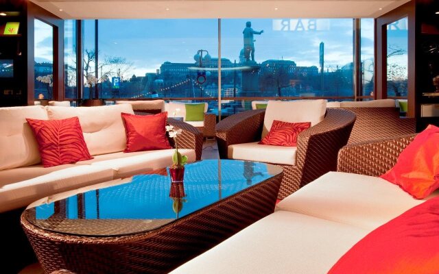 Sofitel Budapest Chain Bridge