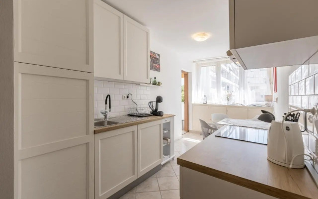 Sunny City Apartment