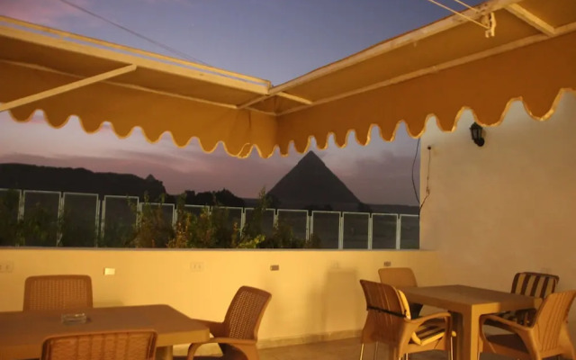 Farida Pyramids View