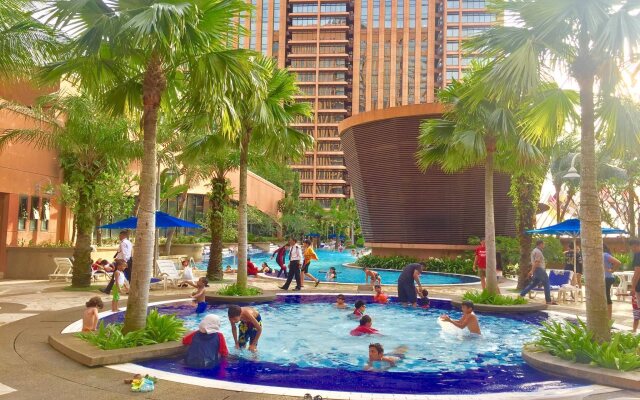 Makam Service Suites Times Square