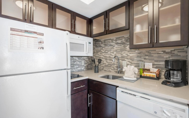 Staybridge Suites Wilmington-Newark by IHG