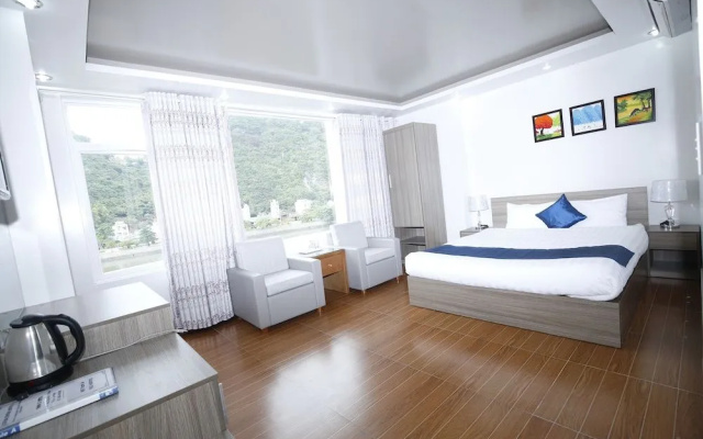 Cat Ba Central Hotel II - Hostel – Guest Rooms – Haiphong