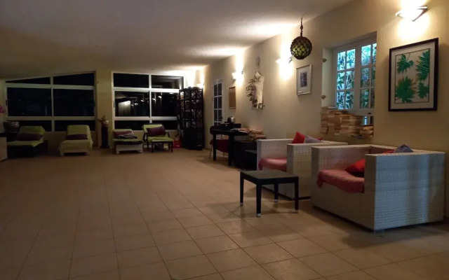 Comfortable 1-bed Bungalow in Parque Holandés