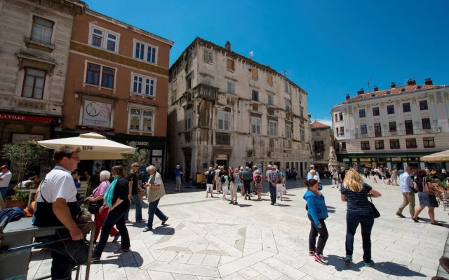 Impeccable 1-bed Apartment in Center of Split