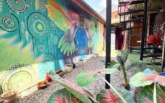 The Dreamcatcher room’s & cafe