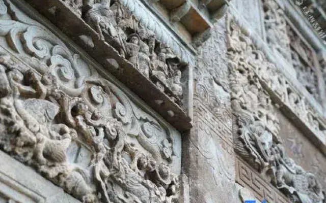 Qujia Courtyard Guesthouse