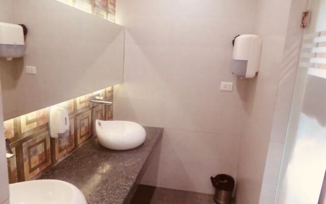 Hotel Rana International