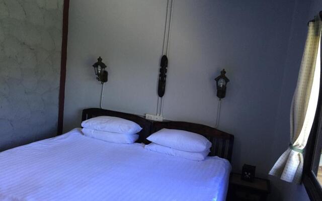 普吉岛日出宾馆(Sunrise Guesthouse)
