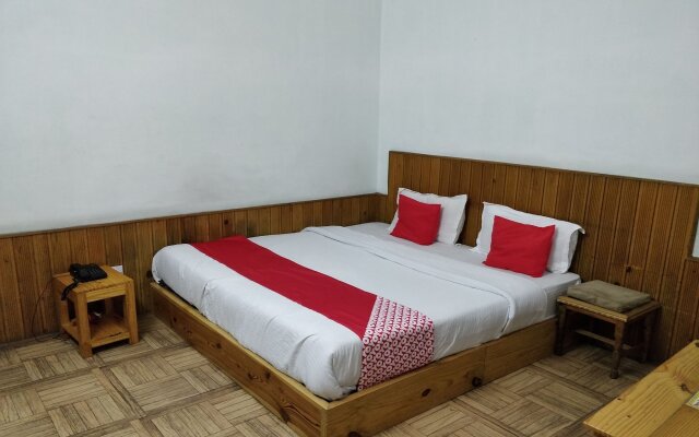 OYO 24867 Hotel Shubham