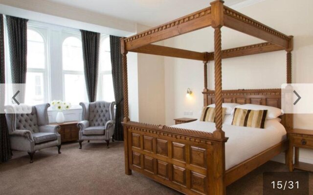 The Grosvenor Plymouth