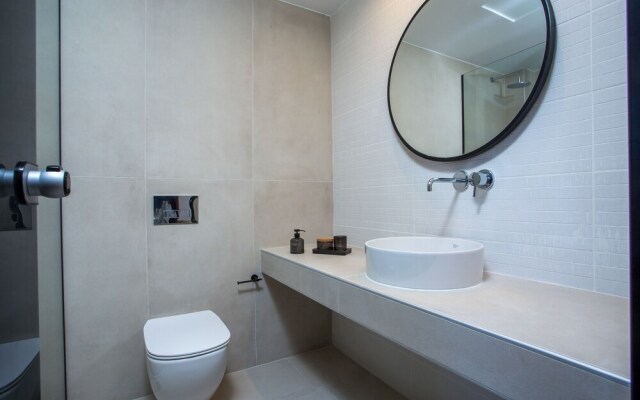 Vanik Suites
