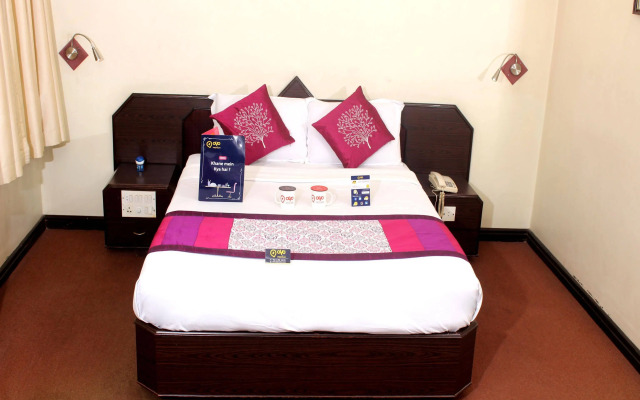 OYO 1839 Hotel Royal Inn