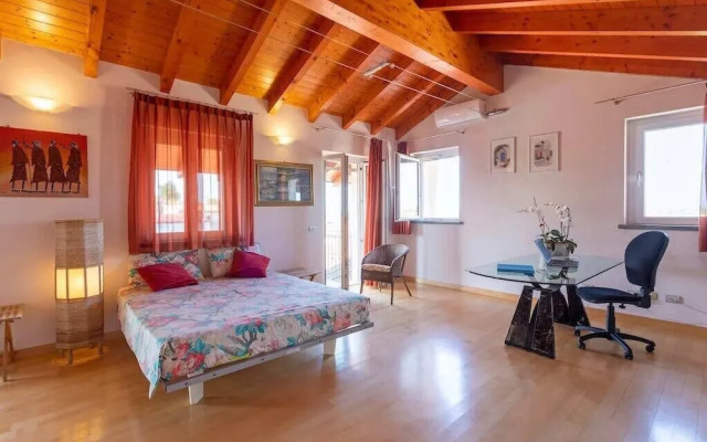 Villa Near Milan With Swimming Pool