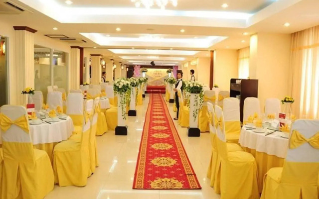 Dong Kinh Hotel