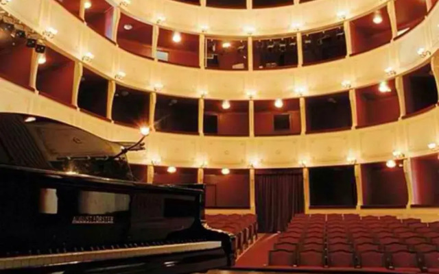 Diogenis Hotel