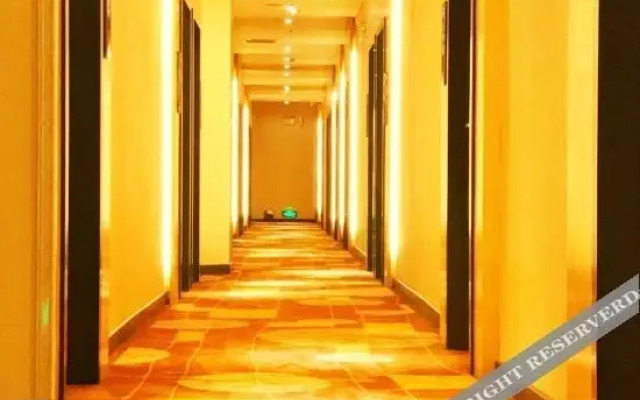 Cabin Hotel (Shapu Branch, Guangzhou)