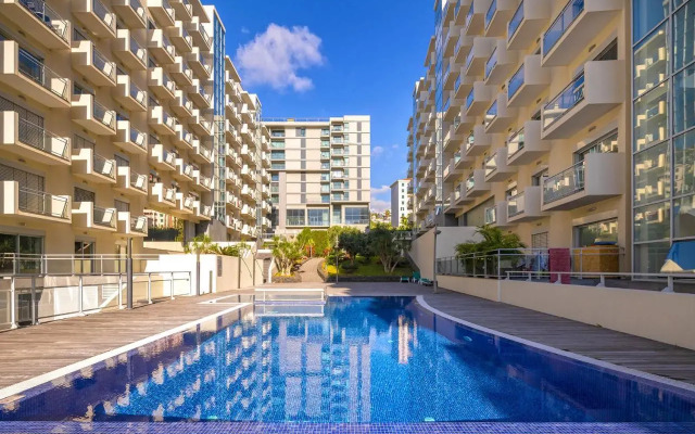 Sunset Apartment by HR Madeira