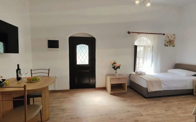 Helena Apartments in Paradisi Rhodes