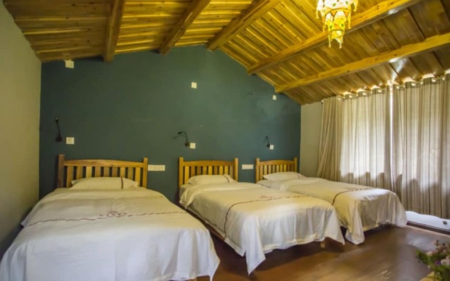 Zhangjiajie April Day Hostel