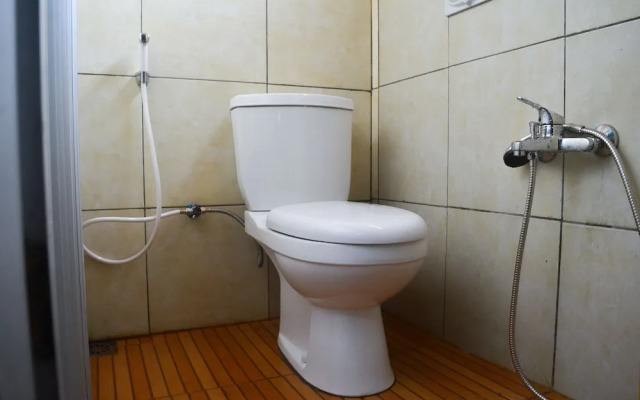 Rita Guesthouse by OYO Rooms