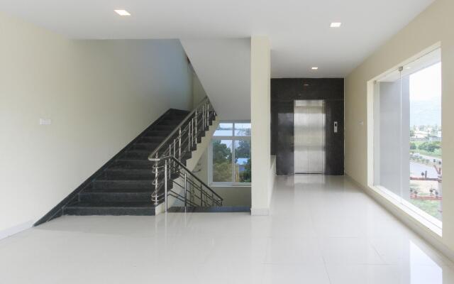 OYO 63300 Hotel Rasi Residency