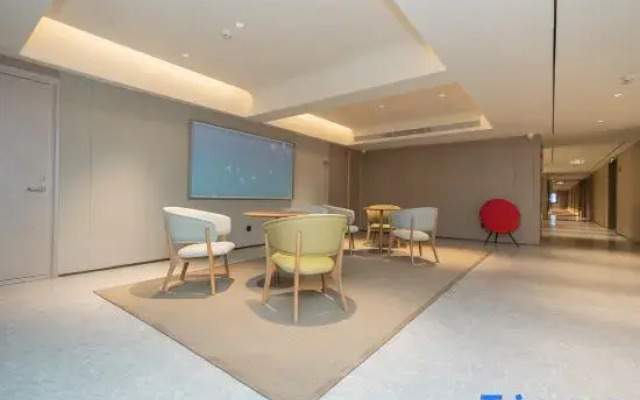 JI Hotel (Changsha Furong Middle Road Ancient Kaifu Temple)