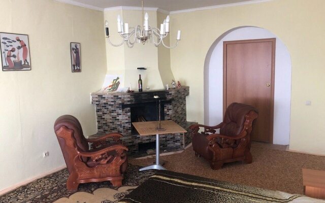 Argo - Hostel