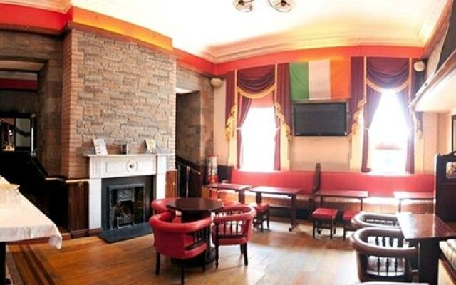 Barry's Hotel