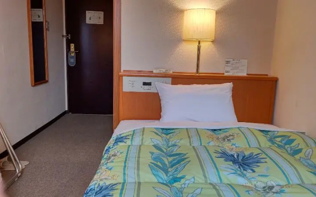 Plaza Hotel Sanda – Guest Rooms – Sanda