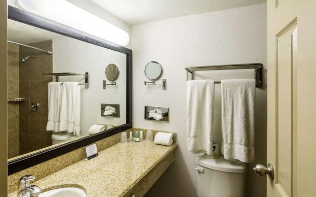 Clarion Inn near McAllen Airport