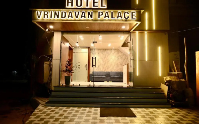 OYO 17284 Hotel Vrindavan Palace