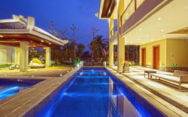 Jinghai Hotel & Resort