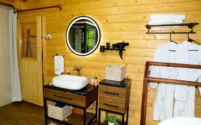 Severine Cottages and Lounge