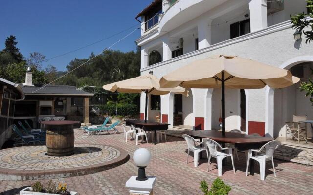 Villa Mike 105 Apartments
