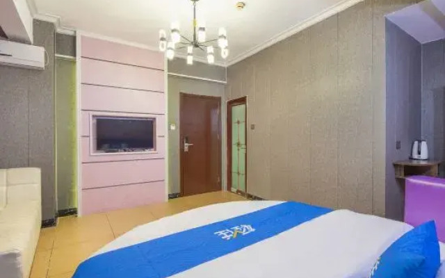 Lanfeng Hotel