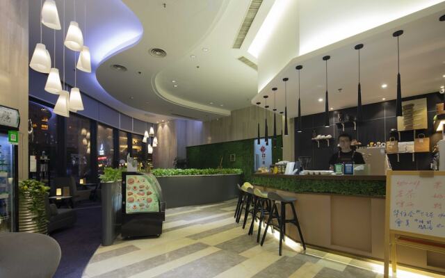 IBIS Styles NT WZ Intl Plz