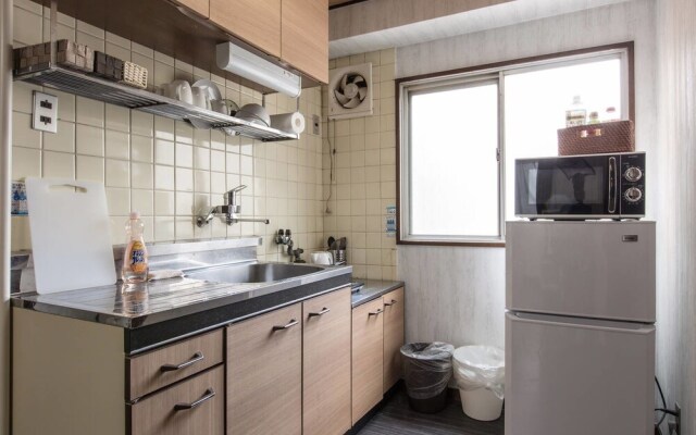 Alex's Home KUROMON