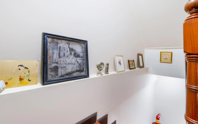 Chom's House at Sapanmai by Oyo Rooms