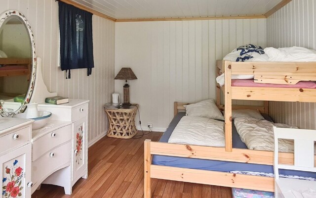 15 Person Holiday Home in Skjeberg