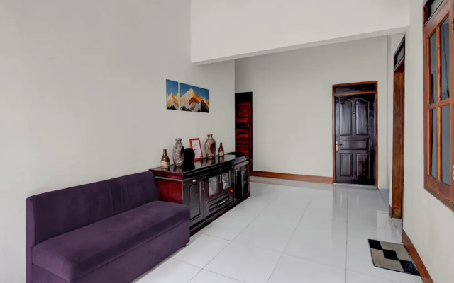 Hotel O AGH 18 – Guest Rooms – Semarang