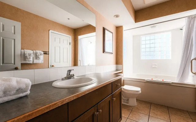 Mountain View Resort and Suites at Fairmont Hot Springs
