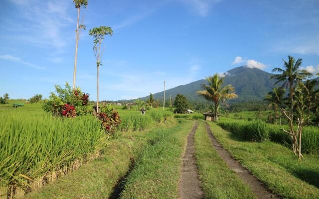 Sang Giri Mountain Tent Resort