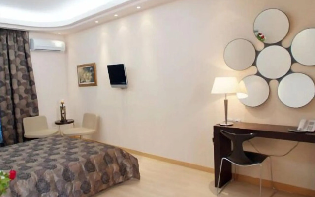 Messinian Bay Hotel